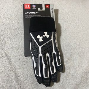 NWT Under Armour Football Gloves